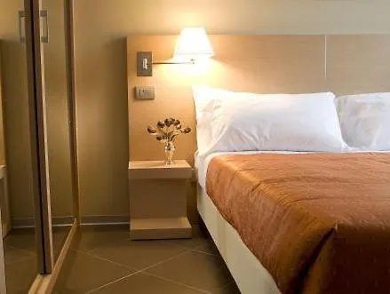 Hotel Main Street Cerasolo